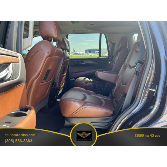 2018 CADILLAC ESCALADE