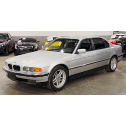 2000 BMW 740 iL