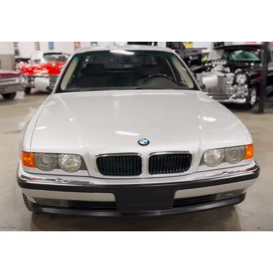 2000 BMW 740 iL 2000 BMW 740 iL